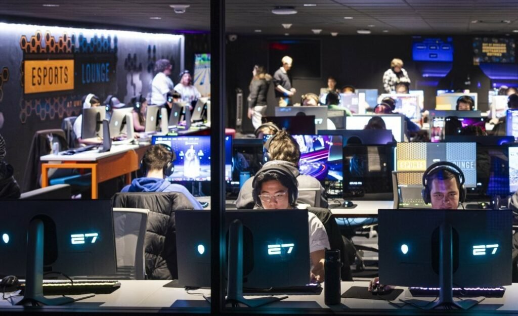 UWM Esports Lounge: Your Gaming Hub in Milwaukee